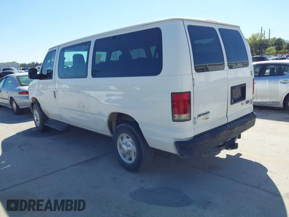 2013 Ford Econoline Passenger XL with VIN 1FBNE3BLXDDA22283, listed as a IAAI auction lot 41787324 with 199,767 mi miles and . Bid and sale history available at DreamBid. Image 3.