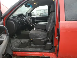 2007 Chevrolet Silverado 1500 LT w/1LT with VIN 1GCEC19J47Z508394, listed as a Copart auction lot 77860554 with 129,861 mi miles and Salvage Title. Bid and sale history available at carsss.com. Image 7.