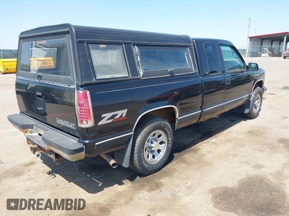 1998 Chevrolet Silverado 1500 with VIN 2GCEK19RXW1115404, listed as a IAAI auction lot 42176667 with 218,413 mi miles and . Bid and sale history available at DreamBid. Image 4.