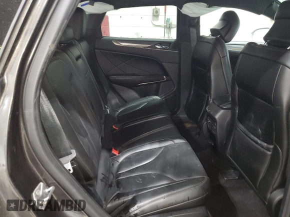 2018 Lincoln MKC Premiere with VIN 5LMCJ1C98JUL04240, listed as a Copart auction lot 48902405 with 80,186 mi miles and Salvage Title. Bid and sale history available at DreamBid. Image 12.
