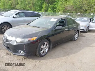 2011 Acura TSX z VIN JH4CU2F65BC013707, wystawiony jako IAAI lot #42120111 z przebiegiem 126 180 mil mil oraz . Historia ofert i sprzedaży dostępna na DreamBid. Obrazek 2.