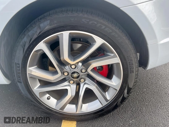 2018 Land Rover Range Rover Sport HSE Dynamic with VIN SALWV2SV3JA698608, listed as a Copart auction lot 64762835 with 46,107 mi miles and Clean title. Bid and sale history available at DreamBid. Image 11.