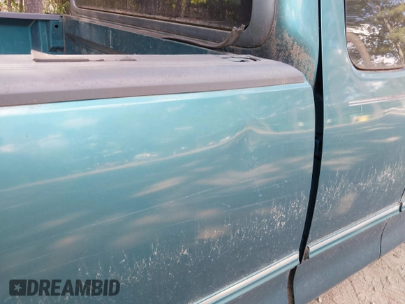 1998 Ford F-150 XL with VIN 1FTRX17L2WNA14048, listed as a IAAI auction lot 42647951 with 217,874 mi miles and . Bid and sale history available at DreamBid. Image 13.