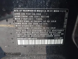 2018 Volkswagen Tiguan SEL с VIN 3VV3B7AX7JM076018, выставлен на аукционе IAAI как лот 42428029 с пробегом 70 339 миль миль и . История ставок и продаж доступна на DreamBid. Изображение 9.