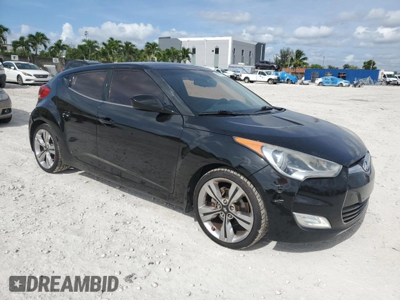 2012 Hyundai Veloster w/Gray Int с VIN KMHTC6AD5CU036722, выставлен на аукционе Copart как лот 60618205 с пробегом Не указан миль и Чистый • Clean title. История ставок и продаж доступна на DreamBid. Изображение 4.
