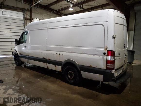 2007 Freightliner Sprinter with VIN WDYPE845375168608, listed as a Copart auction lot 81593494 with Not Provided miles and Salvage Title. Bid and sale history available at DreamBid. Image 2.