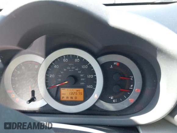 2011 Toyota RAV4 with VIN 2T3ZF4DV8BW092640, listed as a IAAI auction lot 41828058 with 132,575 mi miles and . Bid and sale history available at DreamBid. Image 7.