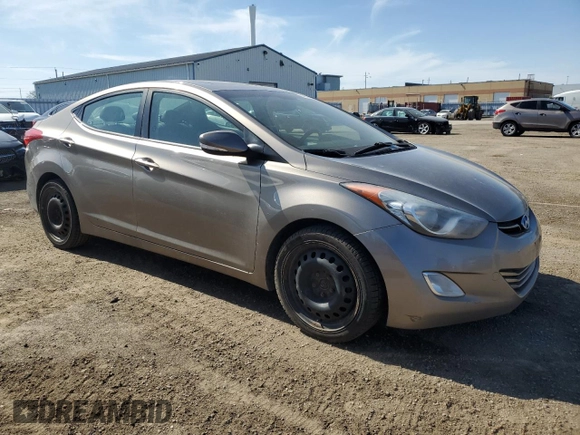 2013 Hyundai Elantra GLS z VIN 5NPDH4AE8DH425468, wystawiony jako Copart lot #54800815 z przebiegiem 320 397 mil mil oraz Czysty tytuł • Clean title. Historia ofert i sprzedaży dostępna na DreamBid. Obrazek 4.
