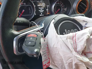 2021 Jeep Gladiator Mojave с VIN 1C6JJTEG0ML609125, выставлен на аукционе IAAI как лот 41570165 с пробегом 42 071 миль миль и . История ставок и продаж доступна на DreamBid. Изображение 11.
