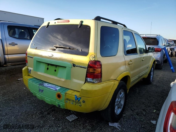 2007 Ford Escape Hybrid with VIN 1FMCU59HX7KB78516, listed as a Copart auction lot 88585615 with 440,082 mi miles and Clean Title. Bid and sale history available at carsss.com. Image 3.
