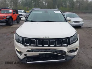 2020 Jeep Compass Limited z VIN 3C4NJDCB0LT233570, wystawiony jako IAAI lot #42182241 z przebiegiem 59 858 mil mil oraz . Historia ofert i sprzedaży dostępna na DreamBid. Obrazek 12.