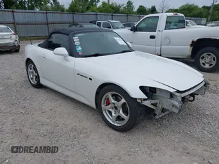 2000 Honda S2000 z VIN JHMAP1146YT004909, wystawiony jako IAAI lot #42363959 z przebiegiem 182 011 mil mil oraz . Historia ofert i sprzedaży dostępna na DreamBid. Obrazek 1.