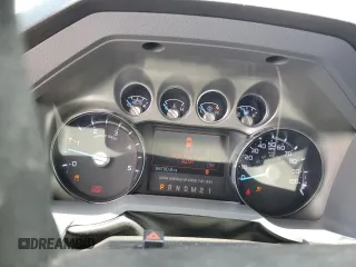 2015 Ford F-250 Lariat с VIN 1FT7W2BT1FEA38719, выставлен на аукционе Copart как лот 62938005 с пробегом 98 790 миль миль и Списание • Salvage title. История ставок и продаж доступна на DreamBid. Изображение 9.