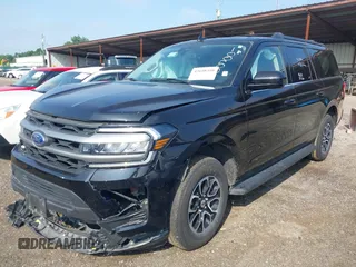2024 Ford Expedition Max XLT с VIN 1FMJK1J82REA10050, выставлен на аукционе IAAI как лот 42698350 с пробегом 47 383 миль миль и . История ставок и продаж доступна на DreamBid. Изображение 17.