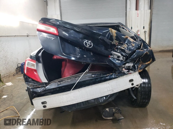 2014 Toyota Camry L with VIN 4T1BF1FK4EU865183, listed as a Copart auction lot 88019955 with 203,441 mi miles and Salvage Title. Bid and sale history available at carsss.com. Image 6.