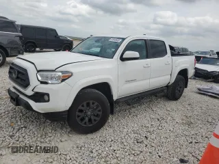 2023 Toyota Tacoma SR5 z VIN 3TMAZ5CN2PM209813, wystawiony jako Copart lot #53946645 z przebiegiem 23 411 mil mil oraz Szkody całkowita. Historia ofert i sprzedaży dostępna na DreamBid. Obrazek 1.