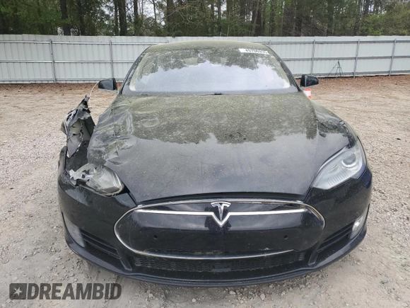 2015 Tesla Model S 85D with VIN 5YJSA1E20FF101913, listed as a Copart auction lot 49706935 with 109,515 mi miles and Salvage Title. Bid and sale history available at carsss.com. Image 5.