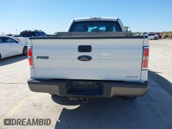 2012 Ford F-150 XL z VIN 1FTFX1EF4CKE08390, wystawiony jako IAAI lot #42085610 z przebiegiem 180 944 mil mil oraz . Historia ofert i sprzedaży dostępna na DreamBid. Obrazek 16.