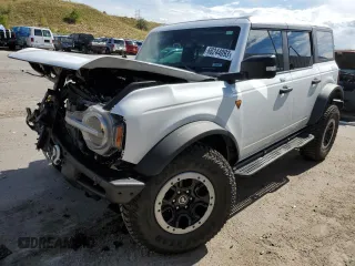 2022 Ford Bronco with VIN 1FMEE5DP4NLB30750, listed as a Copart auction lot 68244093 with 17,443 mi miles. Bid and sale history available at carsss.com. Image 1.