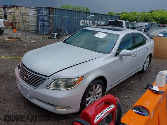 2008 Lexus LS 460 with VIN JTHBL46F185079274, listed as a IAAI auction lot 42219303 with 287,870 mi miles and . Bid and sale history available at DreamBid. Image 17.