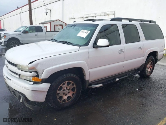 2003 Chevrolet Suburban LT with VIN 3GNFK16Z83G319699, listed as a IAAI auction lot 41107812 with NaN miles. Bid and sale history available at carsss.com. Image 2.