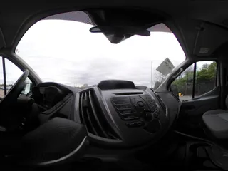 2017 Ford Transit Passenger XL z VIN 1FMZK1CM8HKA67270, wystawiony jako IAAI lot #42074459 z przebiegiem 50 461 mil mil oraz . Historia ofert i sprzedaży dostępna na DreamBid. Obrazek 20.