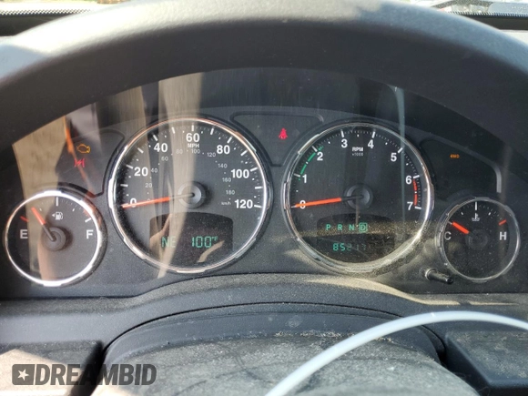 2012 Jeep Liberty Sport z VIN 1C4PJMAK1CW120233, wystawiony jako Copart lot #59922665 z przebiegiem 85 217 mil mil oraz Czysty tytuł • Clean title. Historia ofert i sprzedaży dostępna na DreamBid. Obrazek 9.