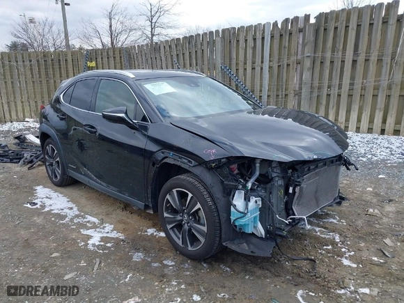 2020 Lexus UX with VIN JTHP9JBH6L2027045, listed as a IAAI auction lot 41576512 with 70,372 mi miles. Bid and sale history available at carsss.com. Image 1.
