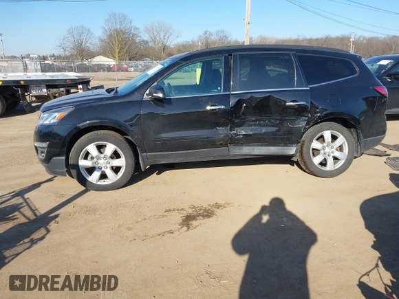 2017 Chevrolet Traverse LT with VIN 1GNKRGKD3HJ346841, listed as a IAAI auction lot 41787757 with 98,264 mi miles and . Bid and sale history available at DreamBid. Image 14.