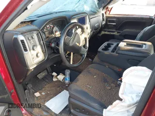 2018 Chevrolet Silverado 1500 LT with VIN 3GCUKREC4JG386597, listed as a IAAI auction lot 41355322 with Not Provided miles. Bid and sale history available at carsss.com. Image 5.
