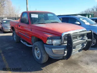 2001 Dodge Ram 1500 with VIN 1B7HF16Z11S675472, listed as a IAAI auction lot 41651771 with 292,194 mi miles. Bid and sale history available at carsss.com. Image 1.