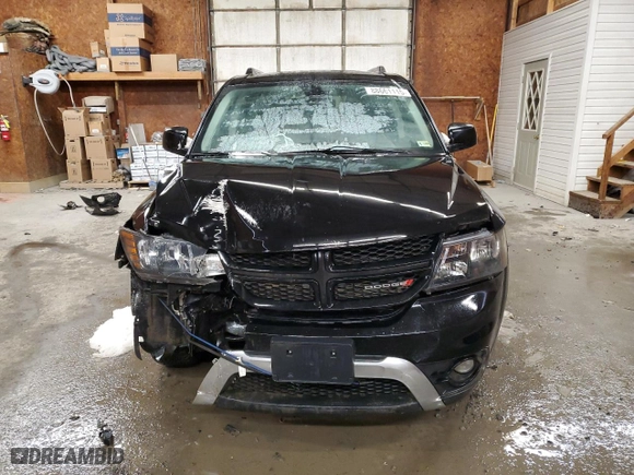 2020 Dodge Journey Crossroad with VIN 3C4PDCGB0LT271188, listed as a Copart auction lot 88661115 with 82,161 mi miles and Salvage Title. Bid and sale history available at carsss.com. Image 5.