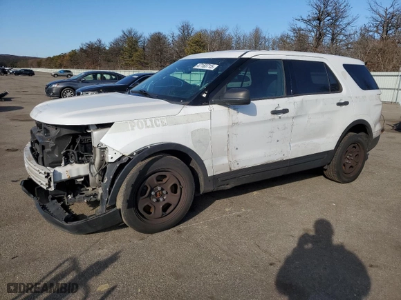 2017 Ford Police Interceptor Utility with VIN 1FM5K8AR6HGD66667, listed as a Copart auction lot 47183715 with 116,209 mi miles and Clean Title. Bid and sale history available at carsss.com. Image 1.
