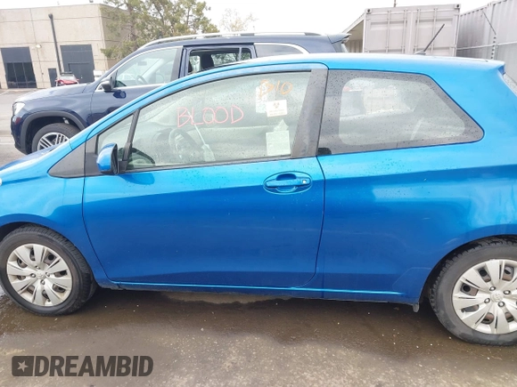 2013 Toyota Yaris L with VIN JTDJTUD3XDD572098, listed as a IAAI auction lot 41903113 with 106,900 mi miles. Bid and sale history available at carsss.com. Image 14.
