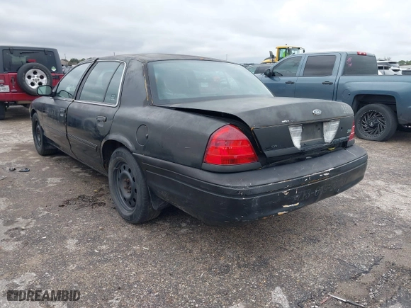 2011 Ford Crown Victoria with VIN 2FABP7AV4BX166216, listed as a IAAI auction lot 41268754 with 205,308 mi miles. Bid and sale history available at carsss.com. Image 3.