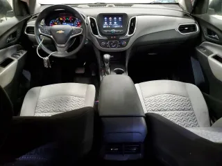 2022 Chevrolet Equinox LS z VIN 3GNAXSEV3NS116543, wystawiony jako Copart lot #51323205 z przebiegiem 59 389 mil mil oraz Szkoda całkowita • Salvage title. Historia ofert i sprzedaży dostępna na DreamBid. Obrazek 8.
