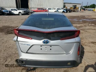 2017 Toyota Prius Plus with VIN JTDKARFP6H3045291, listed as a Copart auction lot 60299385 with 26,917 mi miles and Salvage title. Bid and sale history available at DreamBid. Image 6.