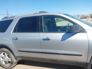 2010 GMC Acadia SL with VIN 1GKLRKED5AJ262283, listed as a IAAI auction lot 41670958 with 177,634 mi miles. Bid and sale history available at carsss.com. Image 13.