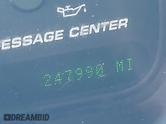 2003 Ford Expedition Eddie Bauer z VIN 1FMRU17W13LA60377, wystawiony jako IAAI lot #42220081 z przebiegiem 247 990 mil mil oraz . Historia ofert i sprzedaży dostępna na DreamBid. Obrazek 7.