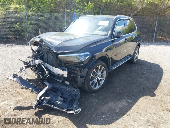 2020 BMW X5 xDrive40i with VIN 5UXCR6C03L9B42670, listed as a IAAI auction lot 41977126 with Not provided miles and . Bid and sale history available at DreamBid. Image 18.