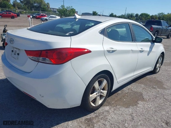 2012 Hyundai Elantra Limited with VIN 5NPDH4AE0CH125485, listed as a IAAI auction lot 42035576 with 156,699 mi miles. Bid and sale history available at carsss.com. Image 4.