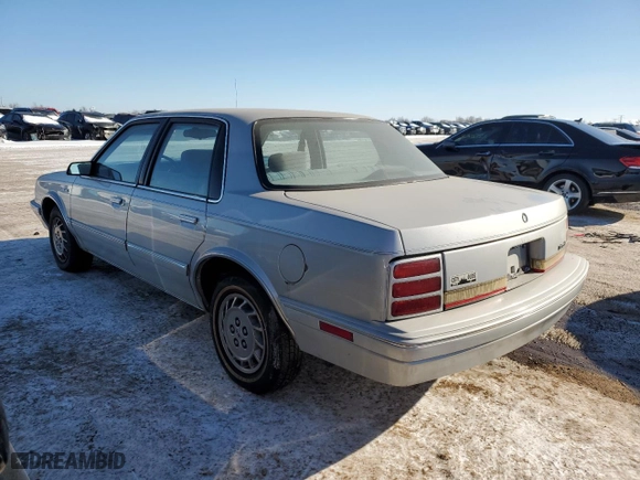 1993 Oldsmobile Cutlass Ciera/Cruiser S with VIN 1G3AG55N1P6333784, listed as a Copart auction lot 44368645 with NaN miles and Clean Title. Bid and sale history available at carsss.com. Image 2.