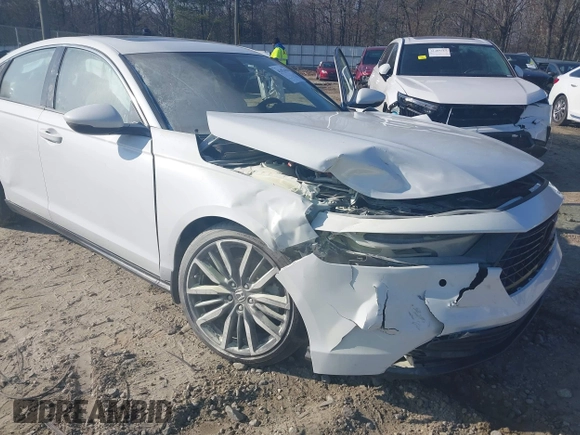 2024 Honda Accord Touring with VIN 1HGCY2F86RA029204, listed as a IAAI auction lot 41476186 with Not provided miles and . Bid and sale history available at DreamBid. Image 6.