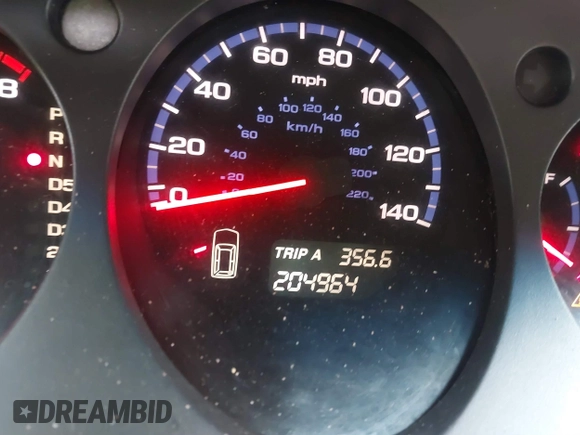 2005 Acura MDX with VIN 2HNYD18225H523777, listed as a IAAI auction lot 41549832 with 204,964 mi miles. Bid and sale history available at carsss.com. Image 7.
