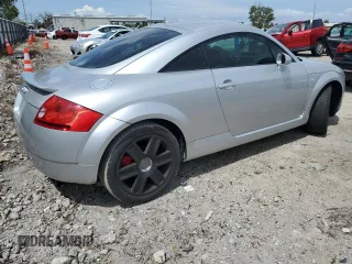 2006 Audi TT with VIN TRUSC28N961009784, listed as a Copart auction lot 71419054 with 81,906 mi miles and Clean Title. Bid and sale history available at carsss.com. Image 3.