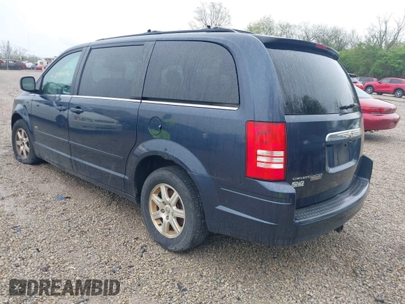 2008 Chrysler Town & Country Touring with VIN 2A8HR54P18R782896, listed as a IAAI auction lot 42090176 with 228,592 mi miles. Bid and sale history available at carsss.com. Image 3.