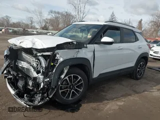 2024 Chevrolet TrailBlazer LT with VIN KL79MPSL2RB180818, listed as a IAAI auction lot 41870020 with 7,622 mi miles and . Bid and sale history available at DreamBid. Image 2.