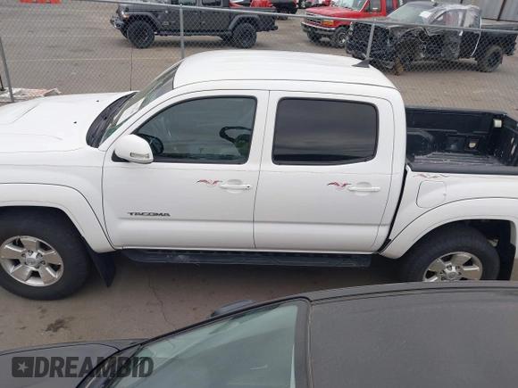 2015 Toyota Tacoma с VIN 3TMLU4EN2FM176180, выставлен на аукционе IAAI как лот 41778149 с пробегом 104 059 миль миль и . История ставок и продаж доступна на DreamBid. Изображение 14.