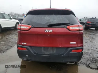 2016 Jeep Cherokee Latitude with VIN 1C4PJLCS6GW108611, listed as a Copart auction lot 81163574 with 118,639 mi miles and Salvage Title. Bid and sale history available at carsss.com. Image 6.