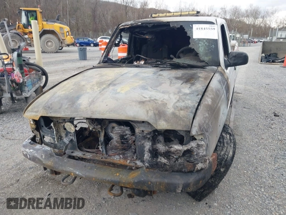 2004 Ford Ranger XL Fleet with VIN 1FTZR45E14PA73366, listed as a IAAI auction lot 41845559 with 1 mi miles. Bid and sale history available at carsss.com. Image 6.
